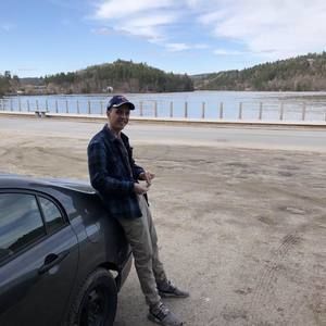 Meet your Posher, Adam